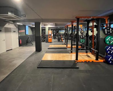 Espace musculation Basic-Fit Lyon